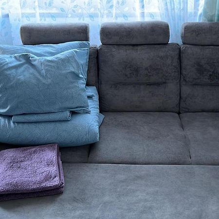 2 Rooms Apartment Airy & Bright Relax Iasi Extérieur photo