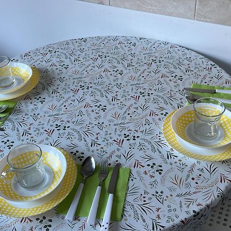 2 Rooms Apartment Airy & Bright Relax Iasi Extérieur photo